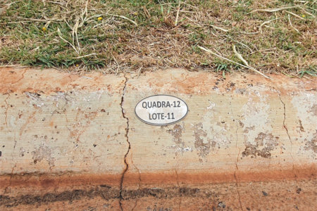 Terreno à venda no condomínio Alto da Boa Vista Cravinhos, Cravinhos - SP