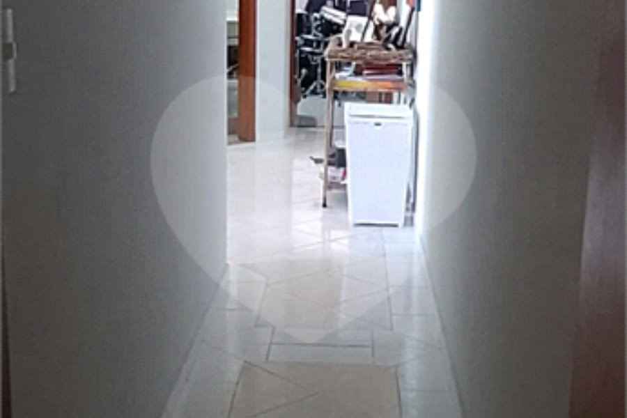Sobrado à venda com 3 quartos, sendo 1 suíte, em Jardim Regina, São Paulo, SP
