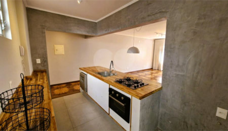 Apartamento à venda com 2 quartos, sendo 1 suíte,  em Perdizes, São Paulo, SP