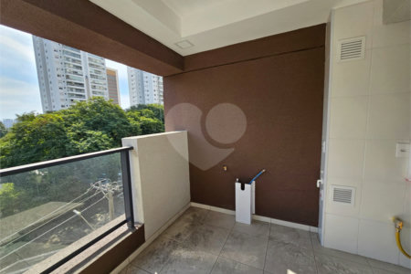 Apartamento à venda com 3 quartos, sendo 1 suíte, em Alto da Boa Vista, São Paulo, SP