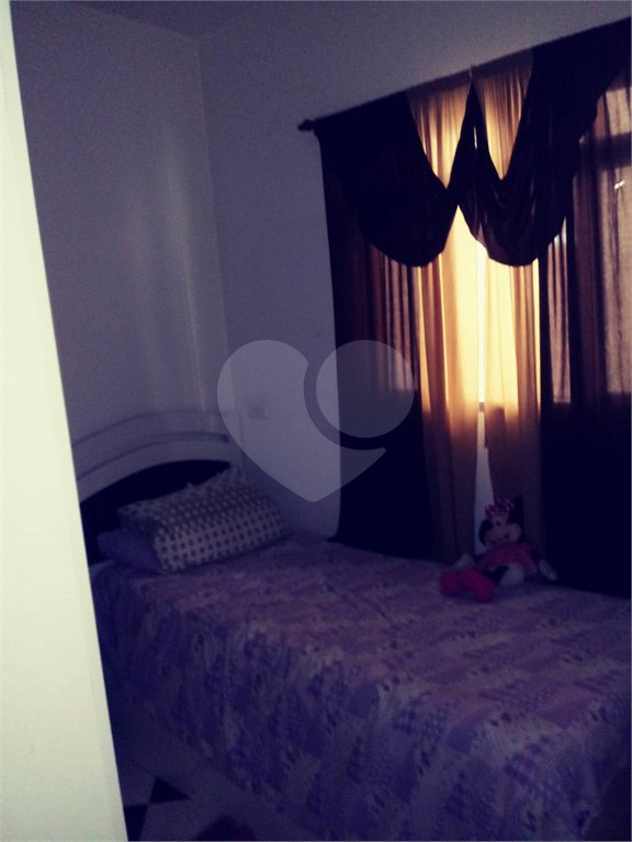Casa à venda com 3 quartos, sendo 1 suíte, em Engordadouro, Jundiaí, SP