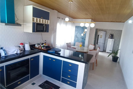 Casa à venda com 3 quartos, sendo 1 suíte, em Caminho de Búzios, Cabo Frio, RJ