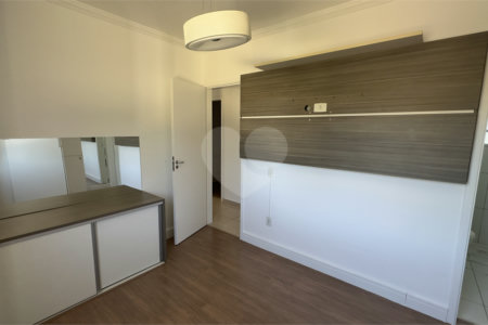 Apartamento à venda com 3 quartos, sendo 1 suíte, em Parque São Lourenço, Indaiatuba, SP