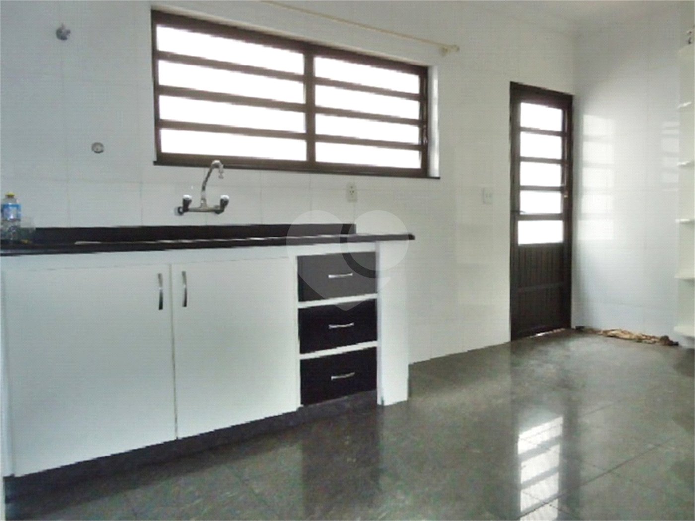 Sobrado à venda com 3 quartos em Vila Gustavo, São Paulo, SP