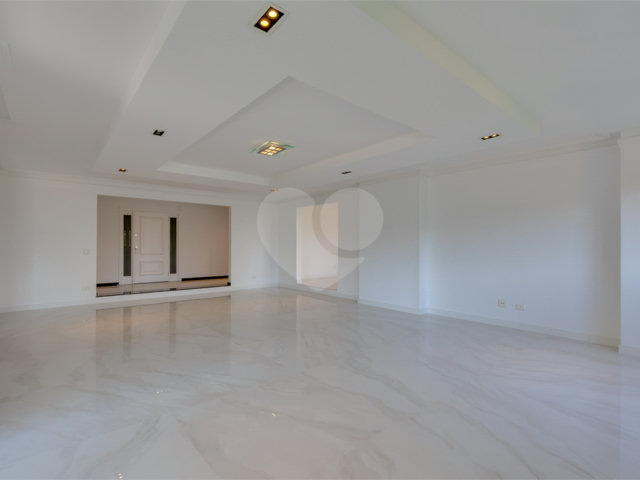 Apartamento à venda com 4 suítes em Jardim Marajoara, São Paulo, SP