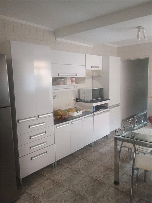 Sobrado à venda com 3 quartos, sendo 1 suíte, em Parque da Lapa, São Paulo, SP