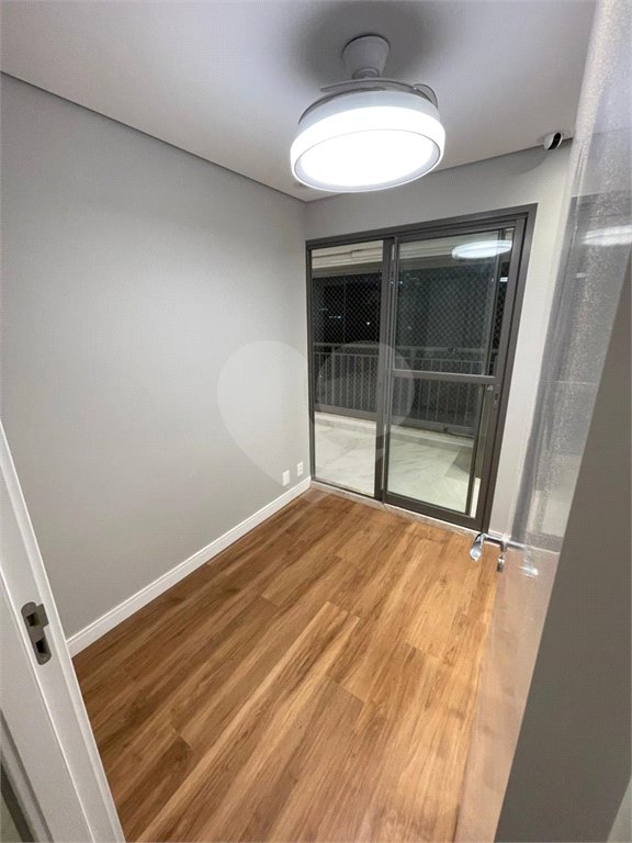 Apartamento à venda ou para alugar com 3 quartos, sendo 1 suíte, em Barra Funda, São Paulo, SP