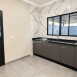 Casa à venda com 2 quartos, sendo 1 suíte, no condomínio Alto do Capivari, Três Lagoas - MS
