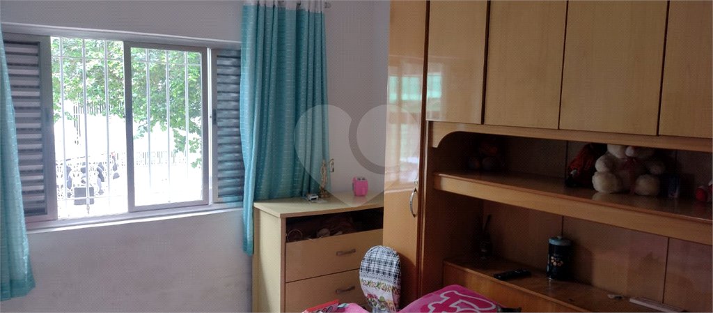 Casa à venda com 3 quartos, sendo 1 suíte, em Jardim Guairaca, São Paulo, SP