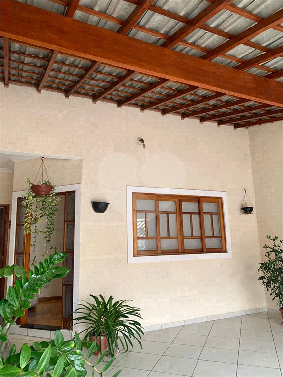 Casa à venda com 3 quartos, sendo 1 suíte, em Residencial Bosque dos Ipês, São José dos Campos, SP