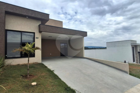 Casa à venda com 3 quartos, sendo 1 suíte, no condomínio Reserva Ipanema, Sorocaba - SP