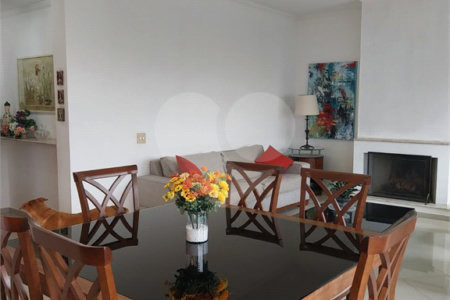 Apartamento à venda com 4 quartos, sendo 1 suíte,  em Vila Ipojuca, São Paulo, SP
