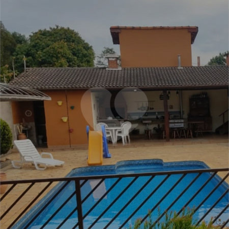 Sobrado à venda com 3 quartos, sendo 1 suíte, em Esplanada do Carmo, Jarinu, SP