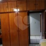 Casa à venda com 3 quartos, sendo 1 suíte, no Centro, Paranaíba, MS
