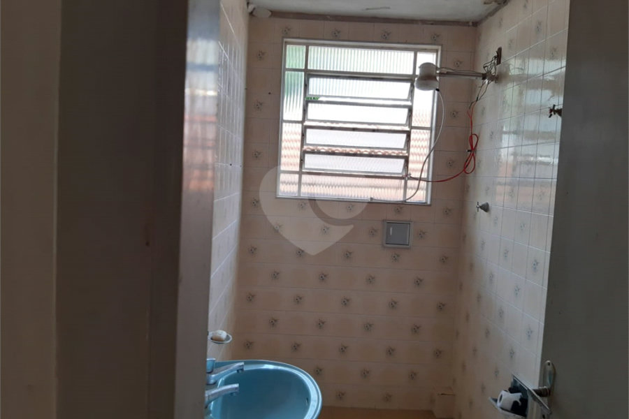 Casa à venda com 3 quartos, sendo 1 suíte, no condomínio Sem Nome, São Paulo - SP