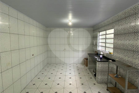 Sobrado à venda com 3 quartos, sendo 1 suíte, em Jardim Beatriz, Poá, SP