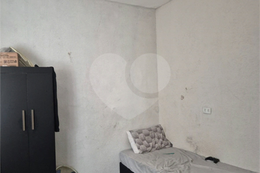Sobrado à venda com 4 quartos em Tremembé, São Paulo, SP