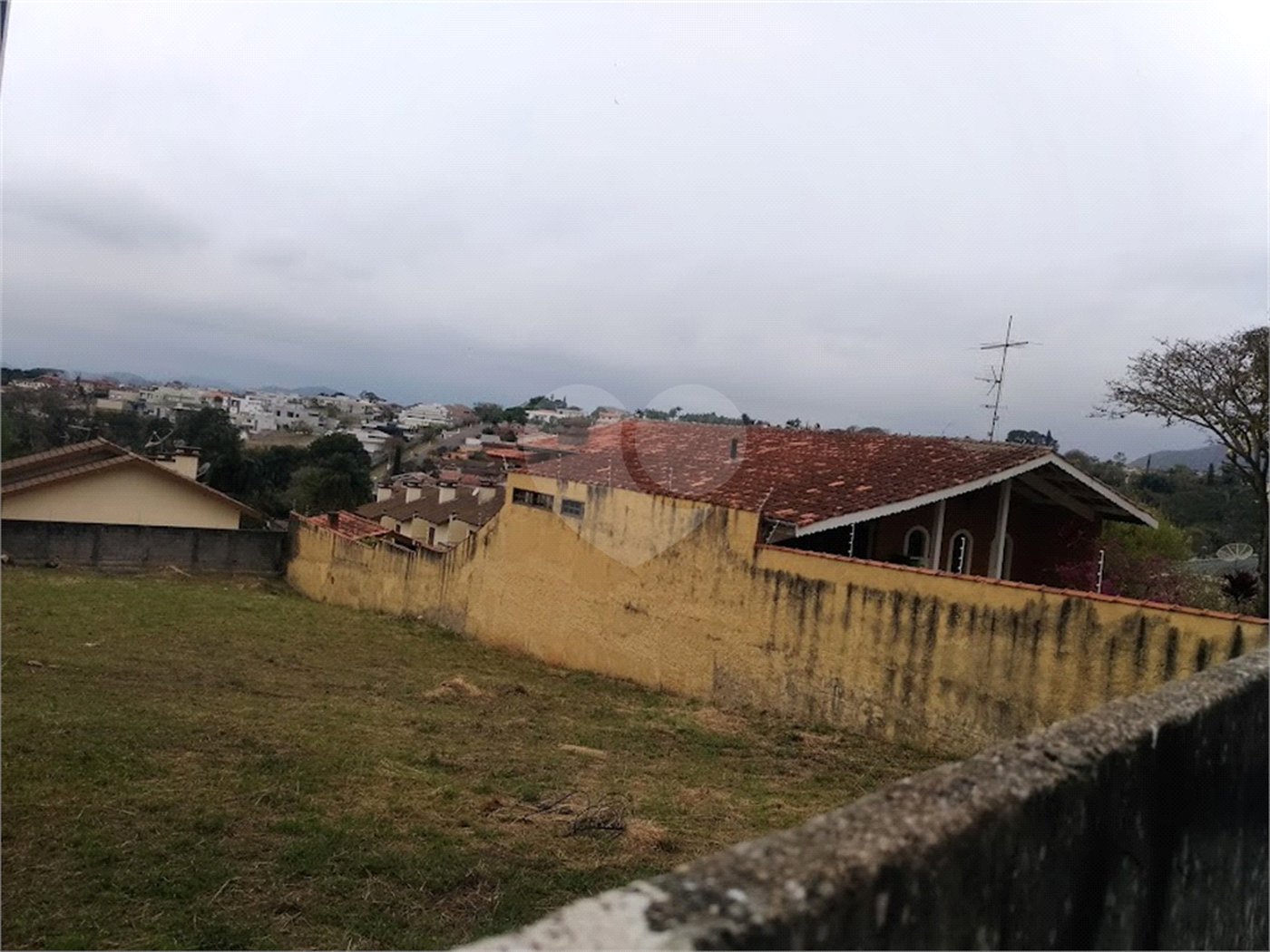 Terreno à venda em Vila Santista, Atibaia, SP