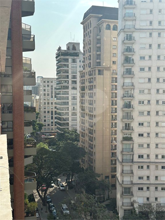 Apartamento à venda com 2 suítes em Jardim Europa, São Paulo, SP