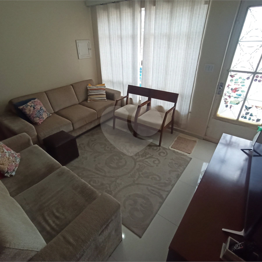 Casa à venda com 3 quartos, sendo 2 suítes, em Parada Inglesa, São Paulo, SP