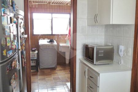 Apartamento à venda com 4 quartos, sendo 3 suítes,  em Saúde, São Paulo, SP