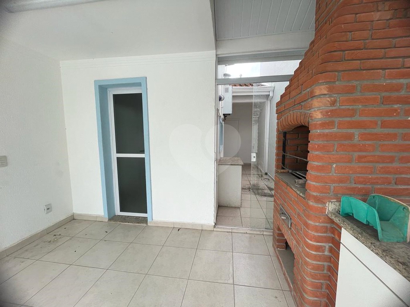 Casa à venda com 3 quartos, sendo 1 suíte, no condomínio Villagio DI Lucca, Sorocaba - SP