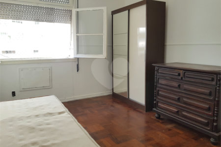 Apartamento à venda com 3 quartos, sendo 1 suíte,  em Copacabana, Rio de Janeiro, RJ