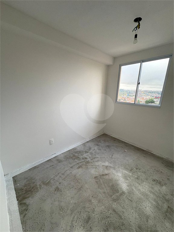 Apartamento à venda com 2 quartos em Vila Antonieta, São Paulo, SP
