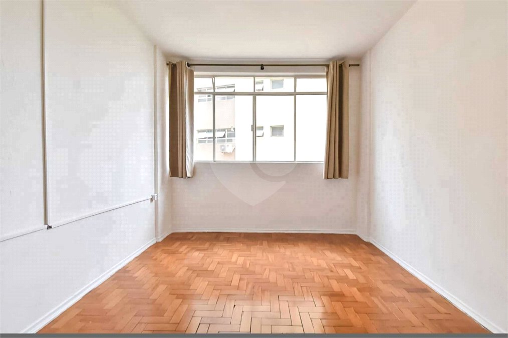 Apartamento à venda com 2 quartos, sendo 1 suíte, em Vila Mariana, São Paulo, SP