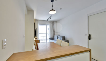 Apartamento à venda com 2 quartos, sendo 1 suíte,  em Chácara Santo Antônio (zona Sul), São Paulo, SP