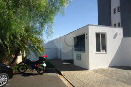 Apartamento à venda com 2 quartos em Jardim Lutfalla, São Carlos, SP