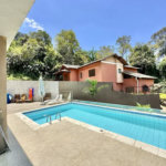 Casa à venda com 4 quartos, sendo 3 suítes,  no condomínio Vilarejo, Carapicuíba - SP