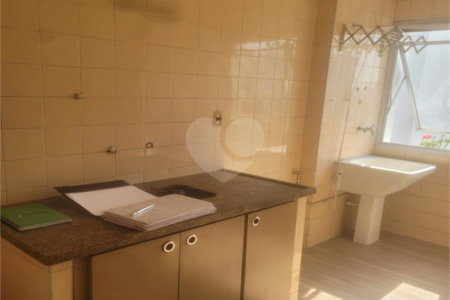 Duplex à venda com 2 suítes em Pinheiros, São Paulo, SP