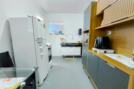 Sobrado à venda com 3 quartos em Vila Pompéia, São Paulo, SP