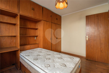 Casa à venda com 5 quartos, sendo 4 suítes, em Jardim Prudência, São Paulo, SP