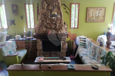 Sobrado à venda com 4 quartos, sendo 1 suíte, em Chácara Monte Alegre, São Paulo, SP