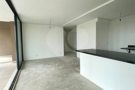 Apartamento à venda com 3 suítes em Jardim Vila Mariana, São Paulo, SP