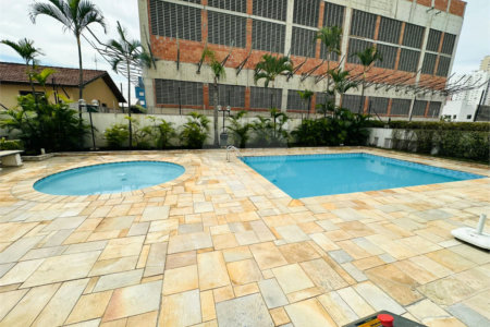 Apartamento à venda com 2 quartos, sendo 1 suíte,  em Cidade Monções, São Paulo, SP
