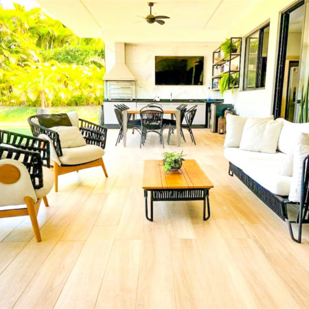 Casa à venda com 4 suítes no condomínio Lago Azul Residencial e Golfe, Araçoiaba da Serra - SP