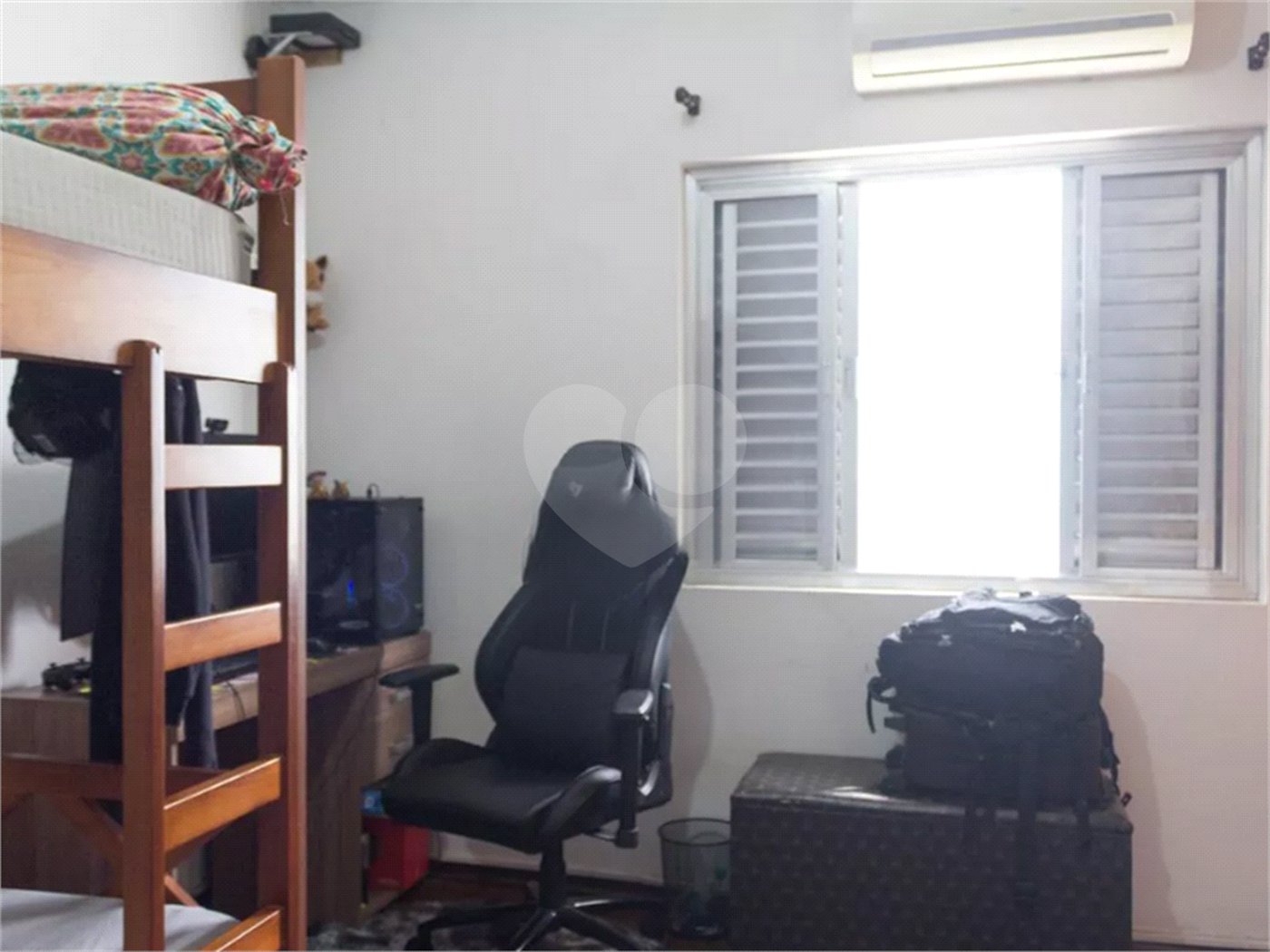 Sobrado à venda com 4 quartos, sendo 1 suíte, em Vila Jaguara, São Paulo, SP