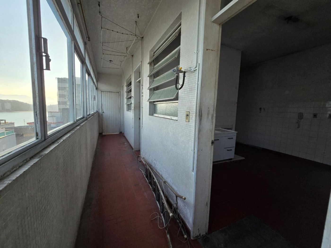 Apartamento com 3 dormitórios à venda, 175 m² por R$ 950.000,00 - Itararé - São Vicente/SP