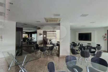 Apartamento à venda com 3 suítes em Santana, São Paulo, SP