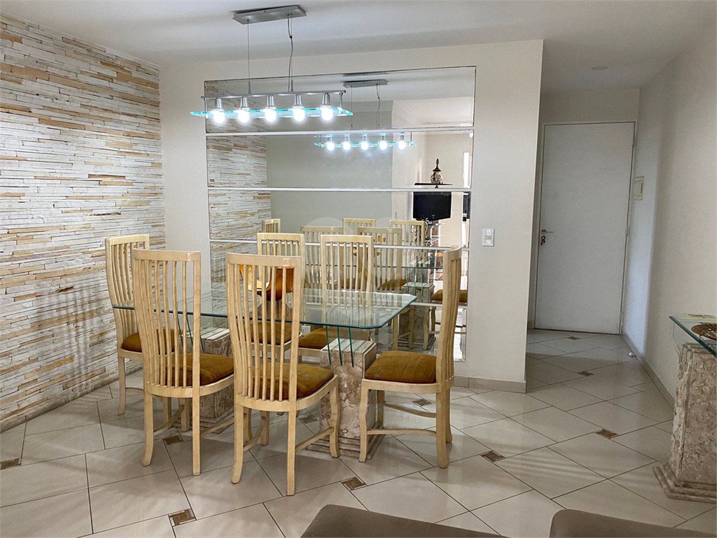 Apartamento à venda com 3 quartos em Vila dos Remédios, São Paulo, SP