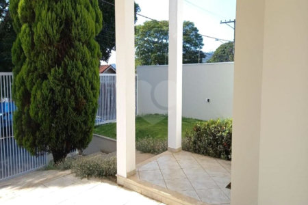 Casa à venda com 3 quartos em Bosque, Vinhedo, SP