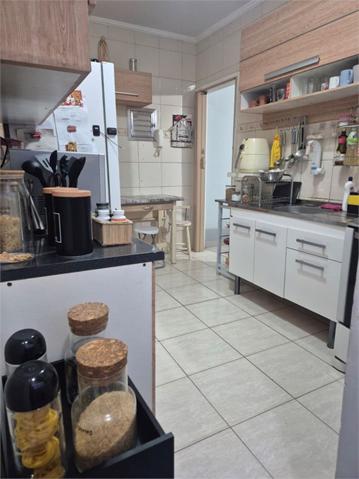 Apartamento com 2 dormitórios à venda, 76 m² por R$ 385.000,00 - Vila Matias - Santos/SP