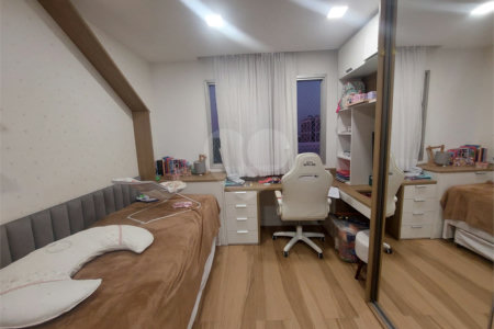 Cobertura à venda com 3 quartos, sendo 2 suítes,  em Maracanã, Rio de Janeiro, RJ