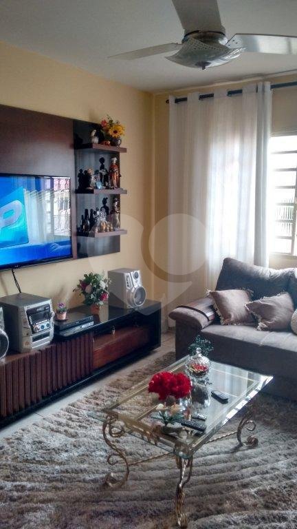 Sobrado à venda com 3 quartos, sendo 1 suíte, em Parque Mandaqui, São Paulo, SP