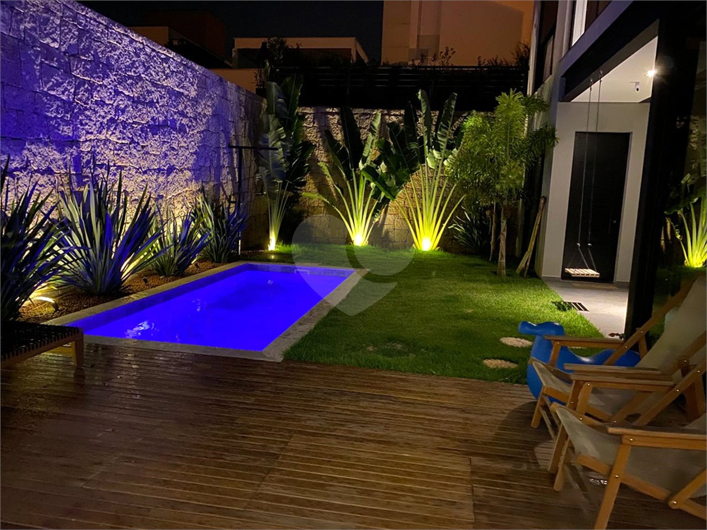 Casa à venda com 4 suítes no condomínio Villas do Golfe, Itu - SP