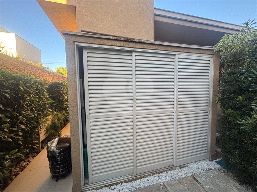 Casa à venda com 3 suítes no condomínio Residencial Chácara Ondina, Sorocaba - SP