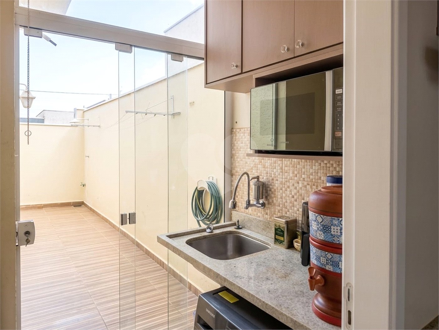 Casa à venda com 2 quartos no condomínio Novo Horizonte, Itapetininga - SP